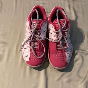K Swiss pink tennis shoes